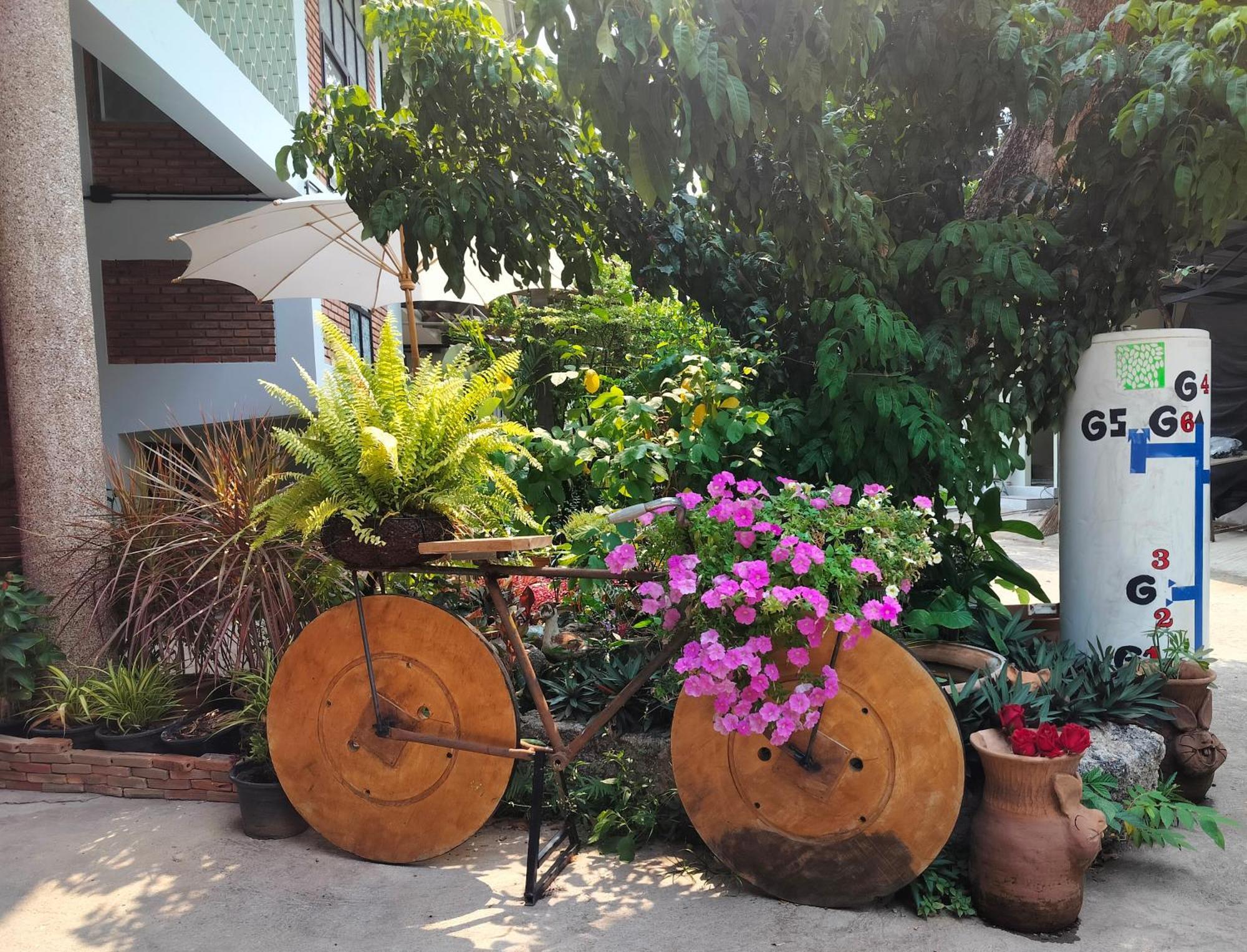 チエンマイ Oldy De Gardenアパートホテル エクステリア 写真